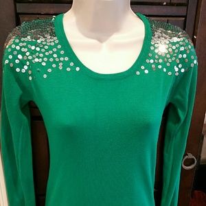 Green sweater w/sequins!