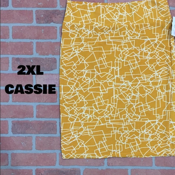 LuLaRoe Cassie Skirt