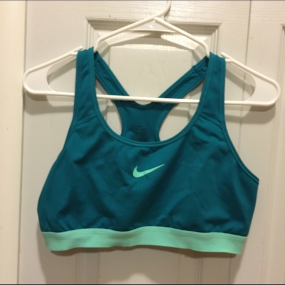 🏆 Nike Sports Bra 🏆