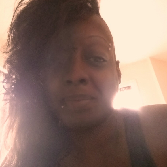 Meet your Posher, Brandi