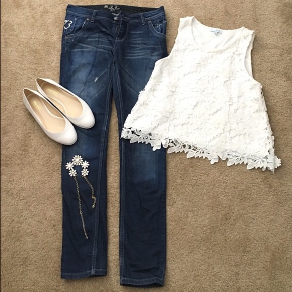 Three pants Bundle - Picture 2 of 4