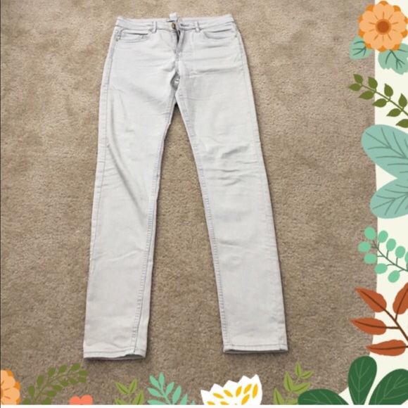 Three pants Bundle - Picture 4 of 4