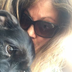 Meet your Posher, Gina