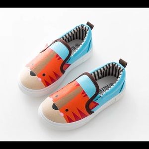 Tiger and owl bundle