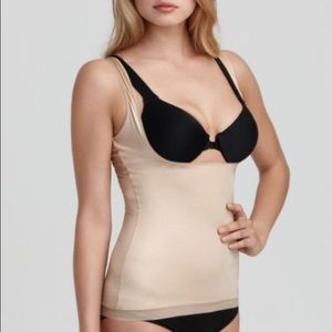 SPANX Simplicity Open Bust Cami