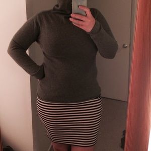 Old navy cashmere sweater