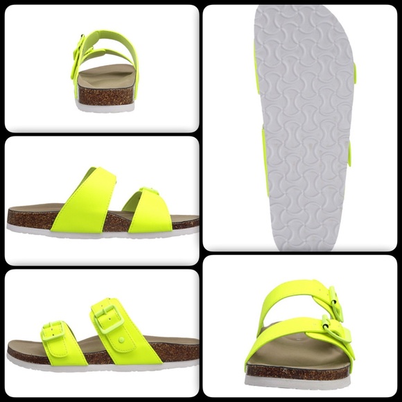 Steve Madden “Madden Girl” Brando Sandals - Picture 2 of 2