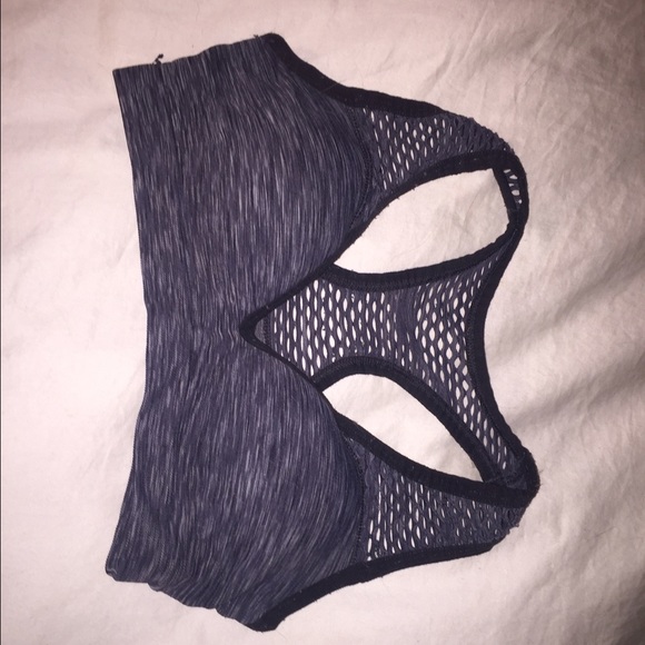 Vs pink sports bra