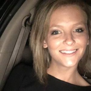 Meet your Posher, Brittney