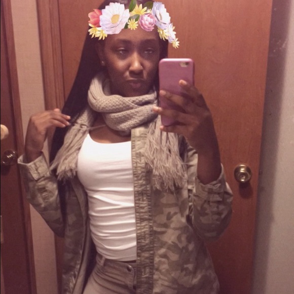 Meet your Posher, Joslin - Picture 4 of 4