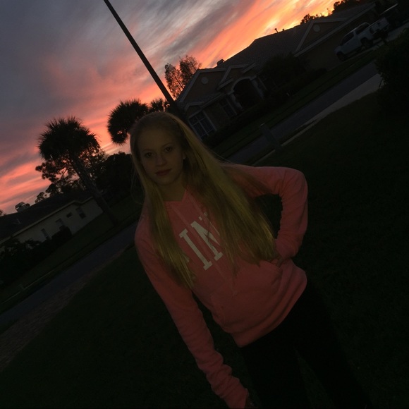 Meet your Posher, Natalie