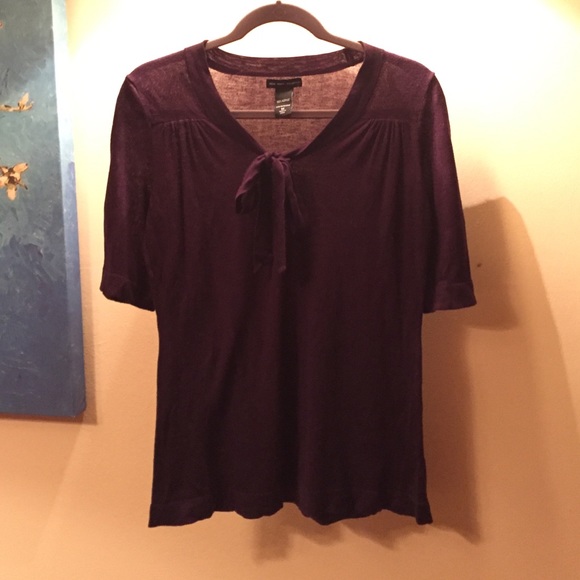 Purple short-sleeved sweater
