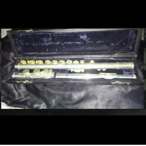 Silver flute!