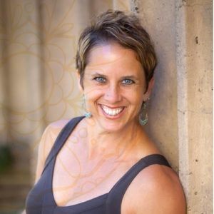 Meet your Posher, Traci