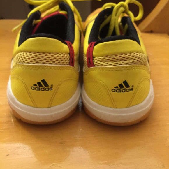 adidas kill bill yellow oysters