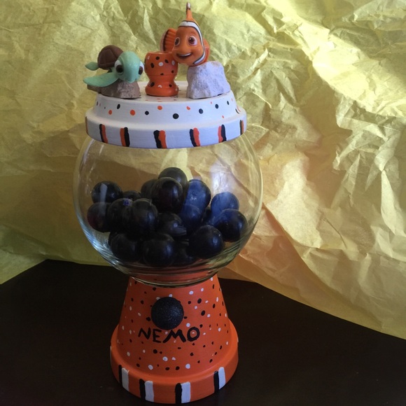 Finding Nemo centerpiece - Picture 1 of 1