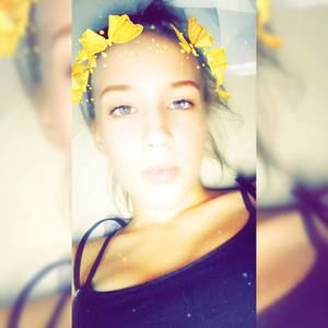 Meet your Posher, Kaitlyn