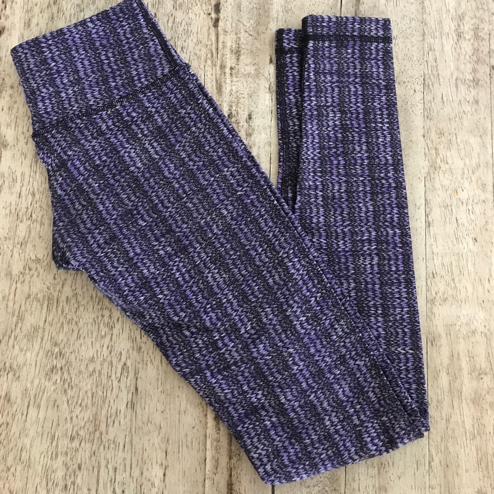 Lululemon Ziggy Wee leggings.