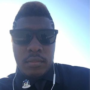 Meet your Posher, Justin