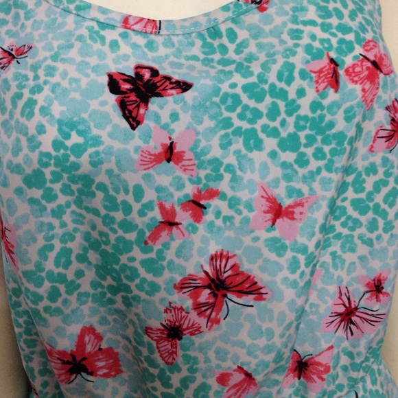 Pretty top - Picture 3 of 3