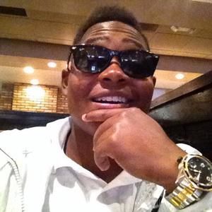 Meet your Posher, Veon