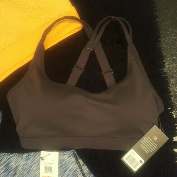 🔼🔼SOLD,🔼🔼Sports Bras👱 - Picture 3 of 4