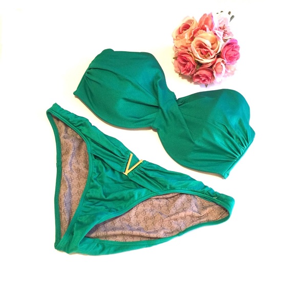Victoria's Secret Victoria secret 34DD green ruched bikini from