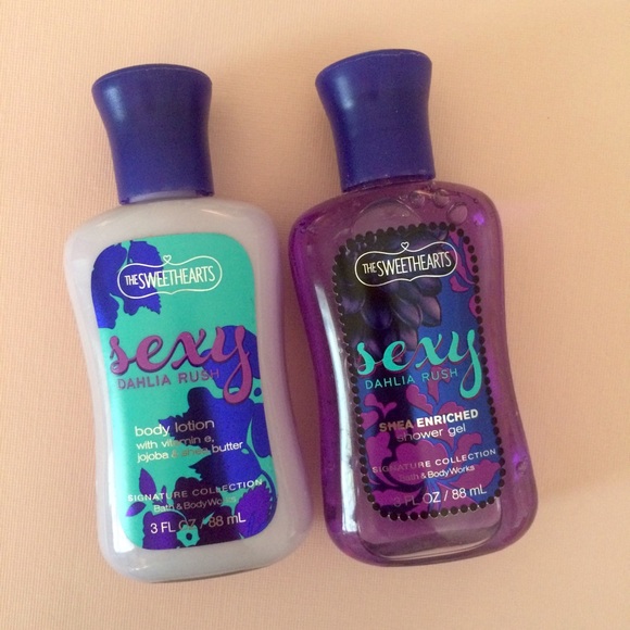 Bath and Body Works Sexy Dahlia RETIRED