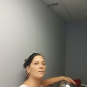 Meet your Posher, Michele