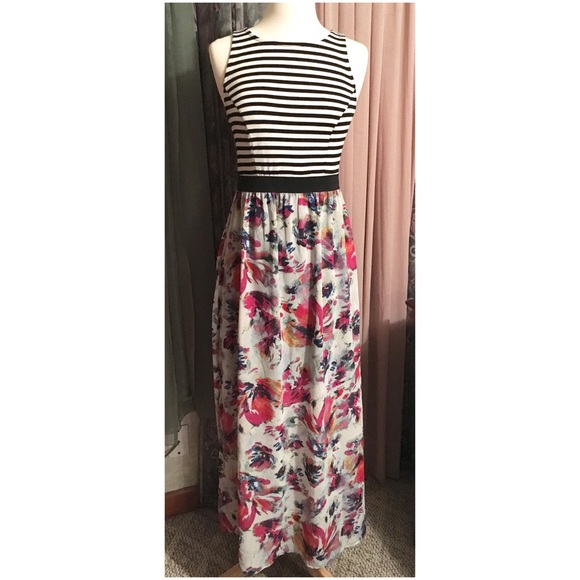 Xhilaration Long Sleeveless Dress