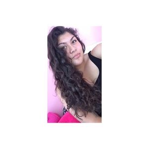 Meet your Posher, Julianna