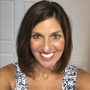 Meet your Posher, Candace