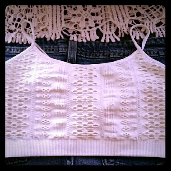 Adorable Off White Eyelet Bralette Fits Sm~Lg