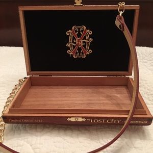 cigar box shoulder bag