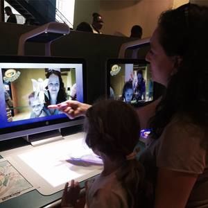 Meet your Posher, Regina