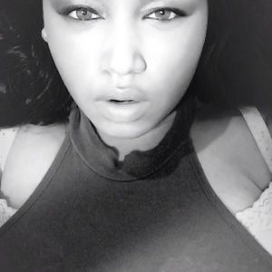 Meet your Posher, Asia