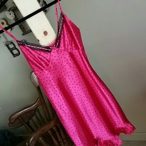 APT 9 NIGHTGOWN -NWOT- SZ M