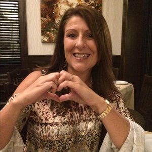 Meet your Posher, Linda