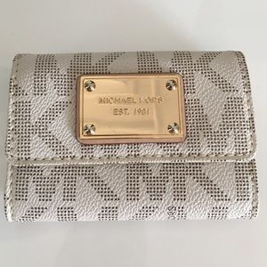 Michael Kors MK Vanilla Signature Flap Coin Wallet
