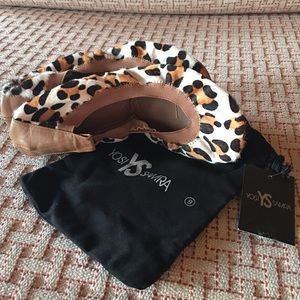 Leopard Yosi Samra flats