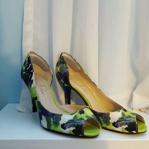 Marc Fisher watercolor pumps size 7
