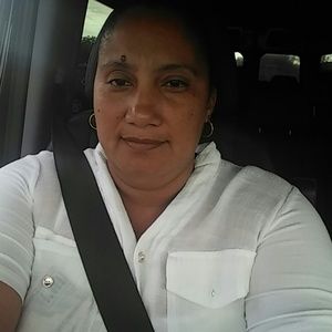 Meet your Posher, Fernandez