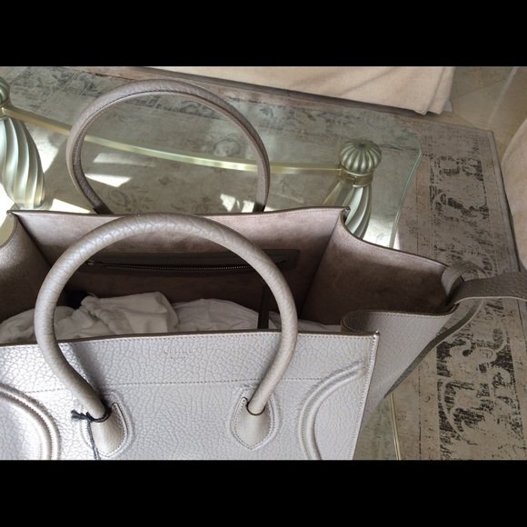 SOLD NWT authentic Celine Phantom with receipt - Picture 3 of 4