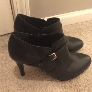 Nine West Black Booties size 8