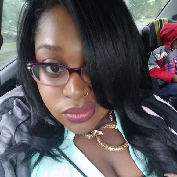 Meet your Posher, Chelsea - Picture 1 of 1