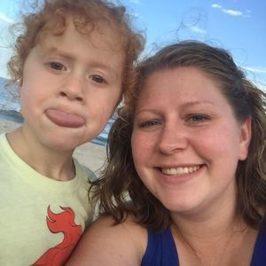 Meet your Posher, Adriana