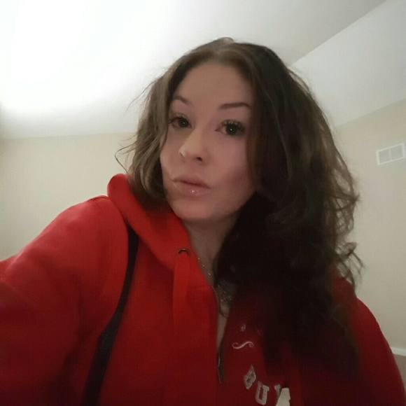 Meet your Posher, Carmen