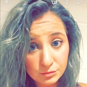 Meet your Posher, Kaitlyn