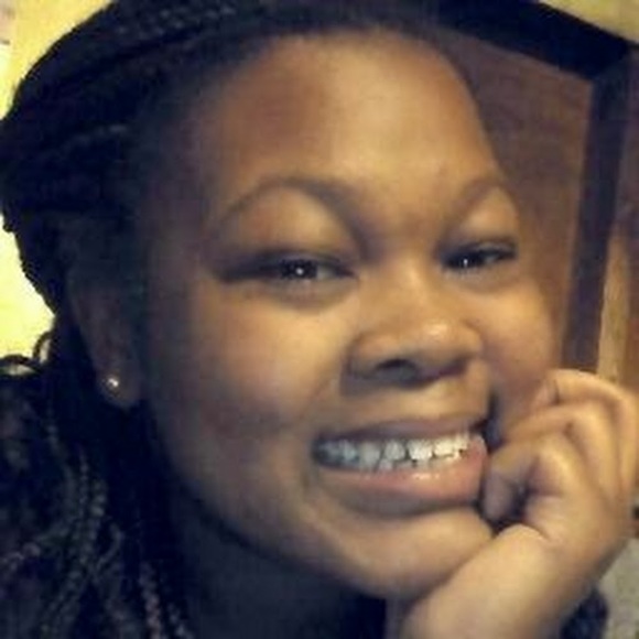 Meet your Posher, Jazmine - Picture 1 of 1