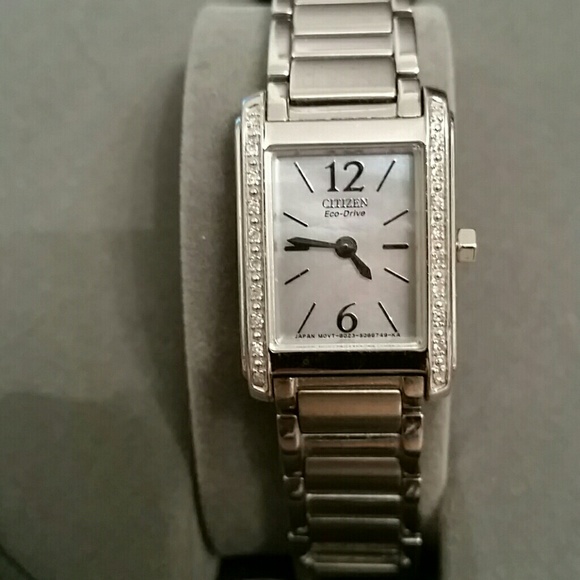 Citizens Eco-drive Watch